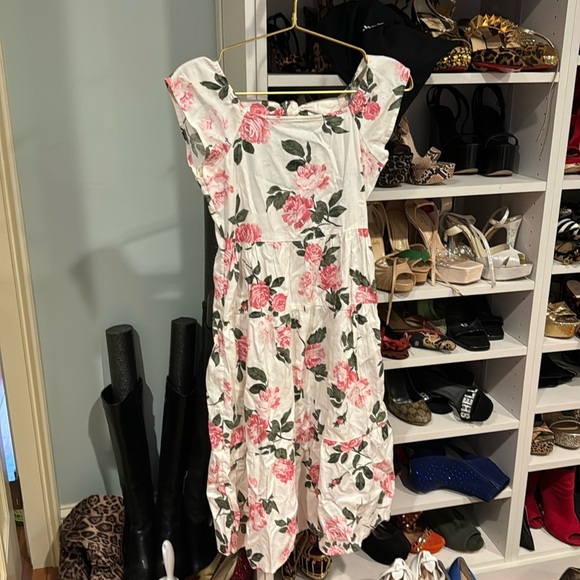 Old navy summer dress with open tie back full length - Picture 1 of 2